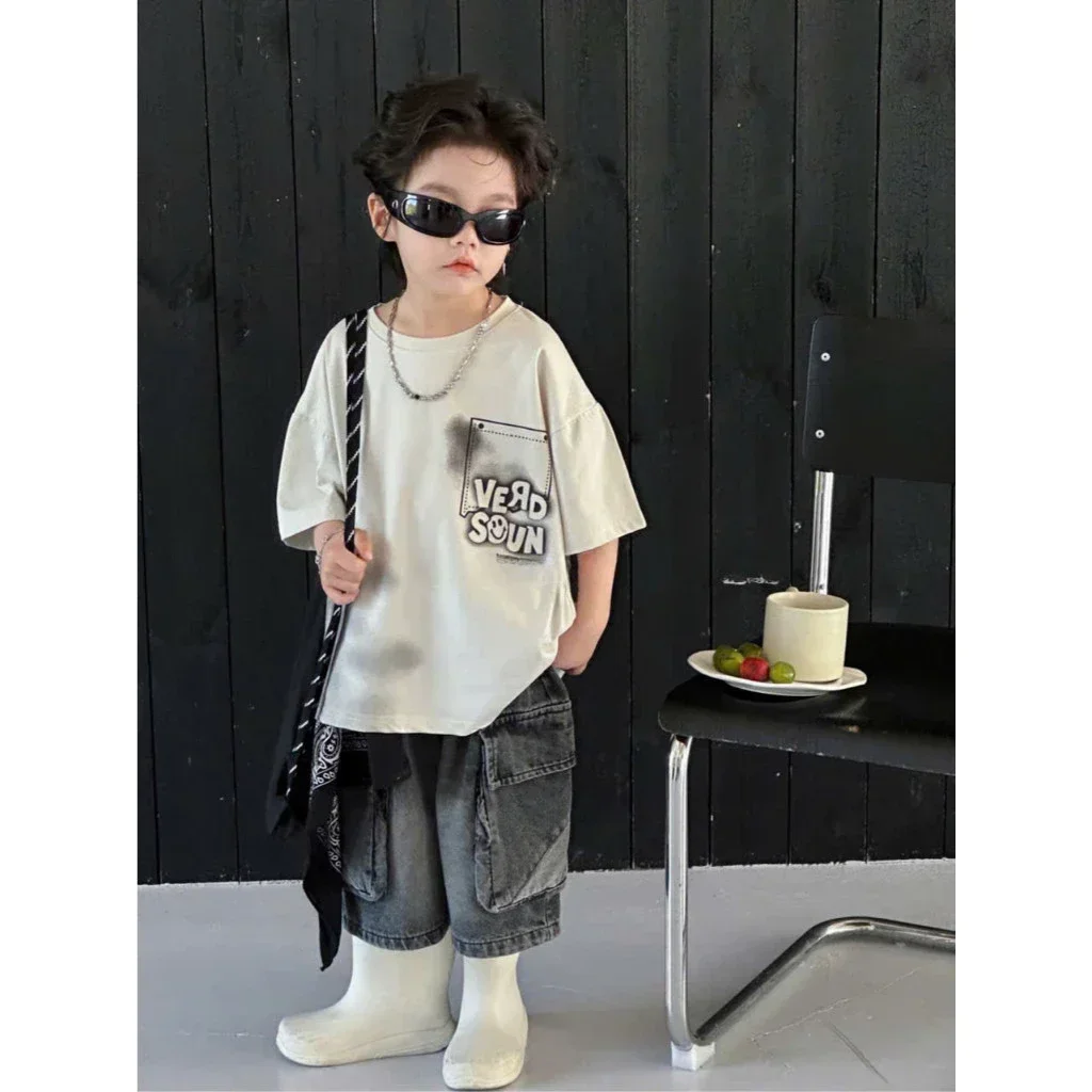 Set Đồ Bé Trai Cá Tính Áo Thun Loang Màu In Hình "THE BEAT" Kèm Quần Short Jeans - Ảnh 1